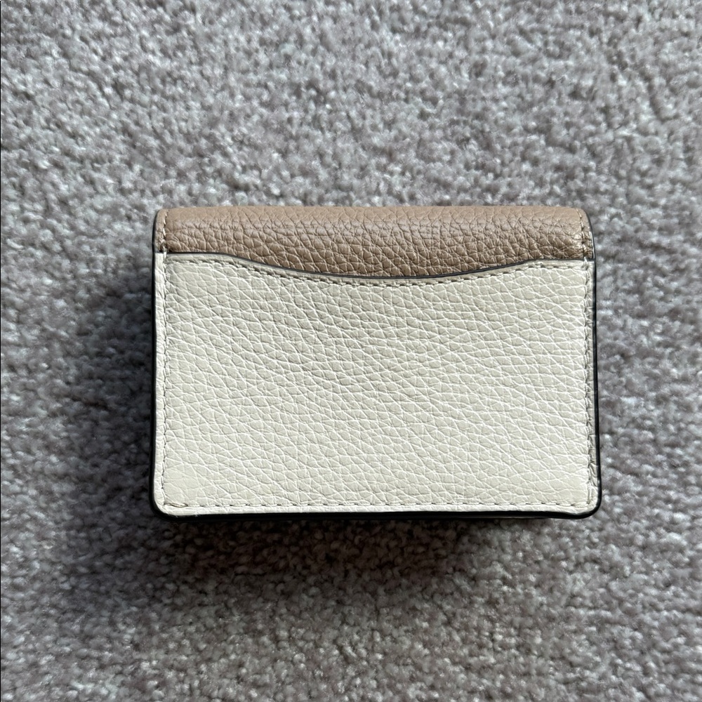 Coach Tan and Cream Logo Small Card Holder Wallet - Picture 4 of 8